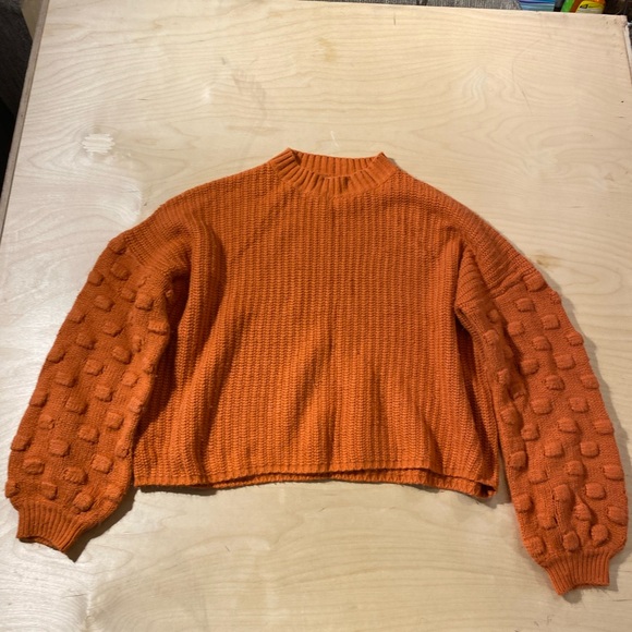 &merci Orange Knit Cropped Sweater Small (IX) - Picture 2 of 12